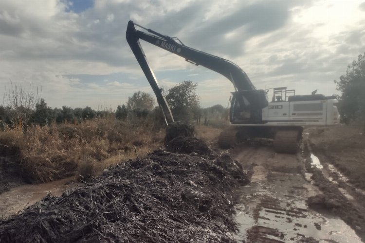 MASKİ’den Dayıoğlu’nda dere temizliği