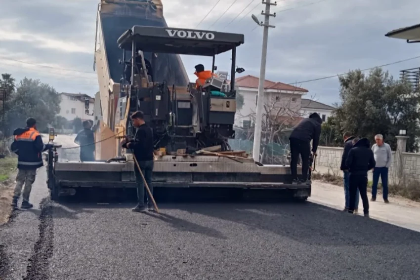 Muğla Büyükşehir ekipleri vatandaşların güvenli seyahati için yollarda