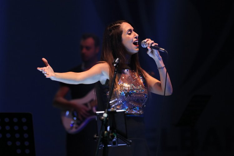 İzmir Güzelbahçe’de 101. yıl coşkusu