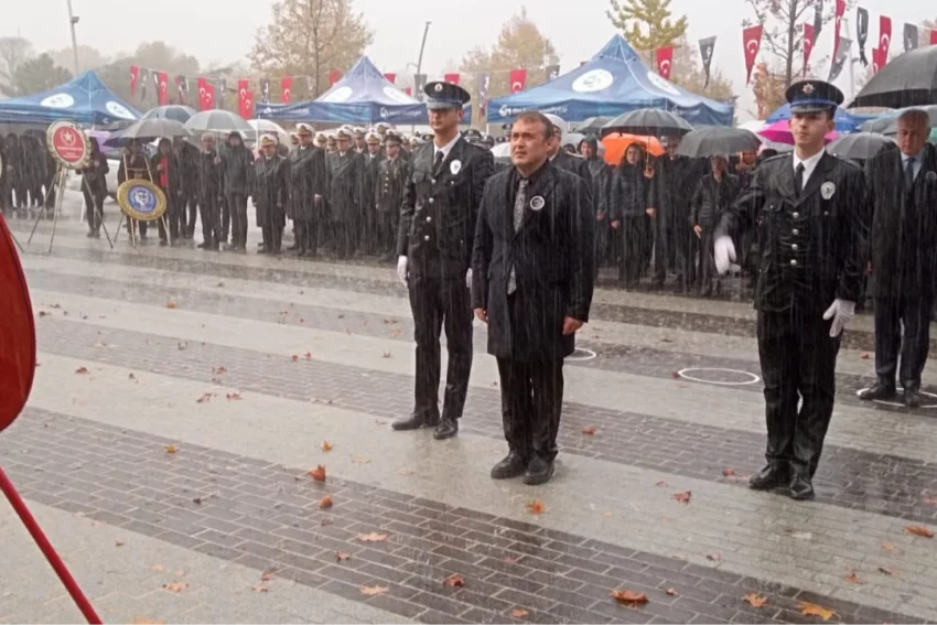 İstanbul Beykoz’da Ata’ya özlem ‘sel’i!