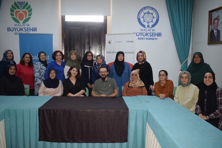 Malatya Kent Konseyi’nden girişimci kadınlara ‘dijital pazarlama’ eğitimi