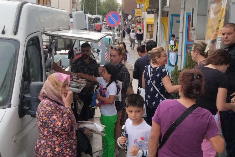 AKSAÇLILAR’da Paşayeva hayrına lokma