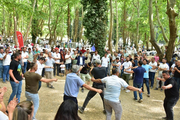 Bursa’da Burulaş ailesi piknikte buluştu