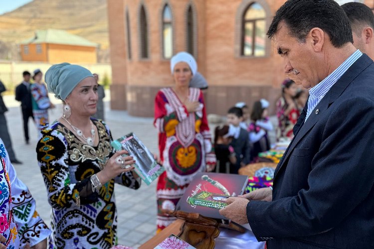 Osmangazi’den kardeş belediye Dangara’ya iade-i ziyaret